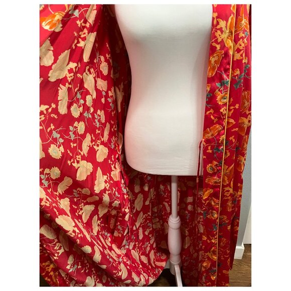 Saks Fifth Avenue 100% Silk Long Robe, Red floral, Size L - Picture 9 of 11
